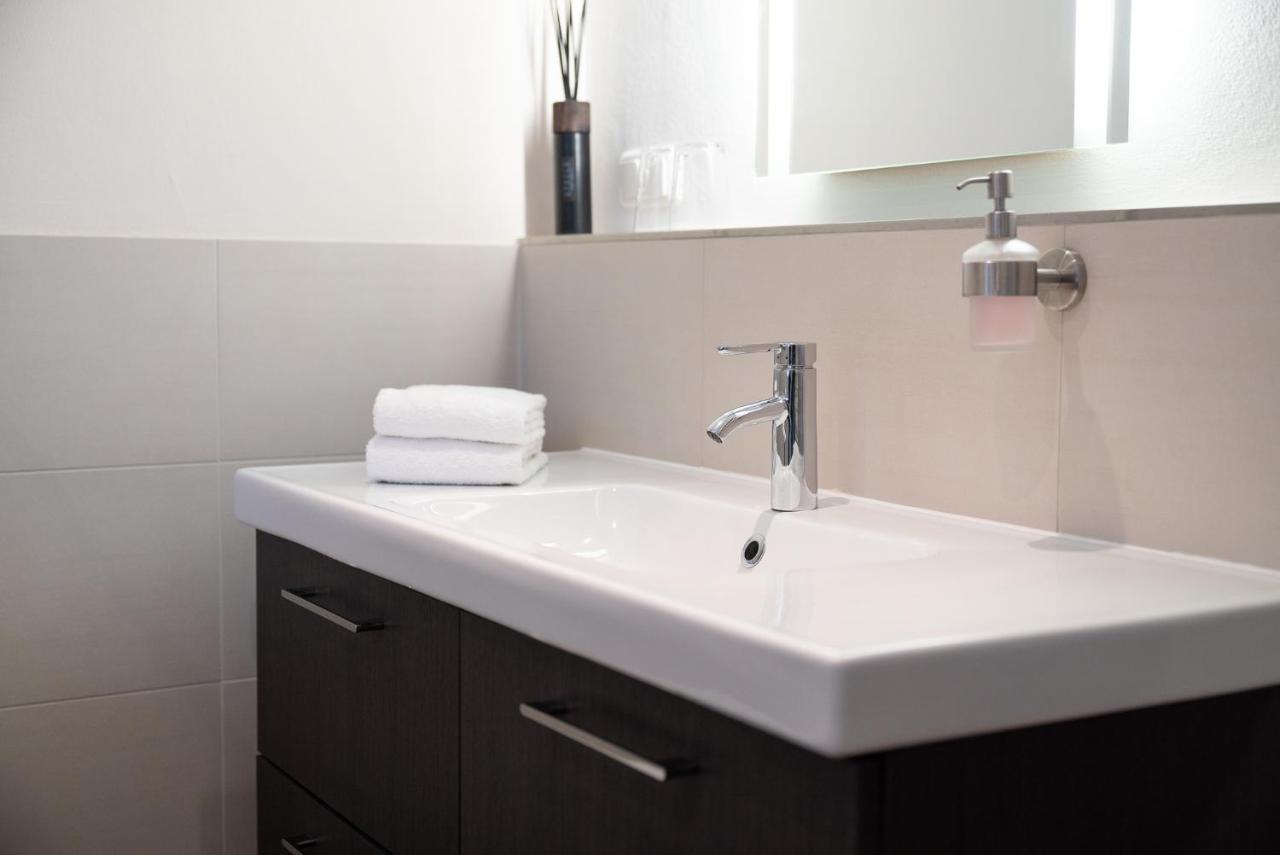 Country-Suites By Verdino Living - Apartments & Suites (Adults Only) Браунлаге Экстерьер фото